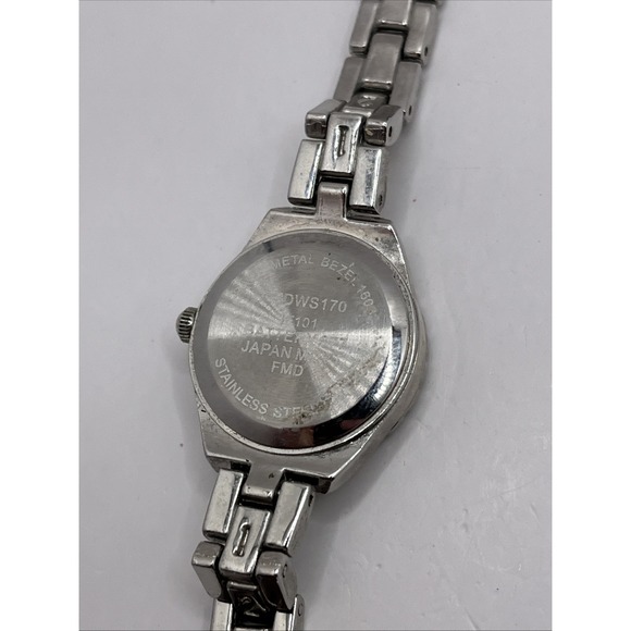 Women's Mother of Pearl Dial Quartz Watch Crystal Bezel 7.5" Band- New Battery - Picture 8 of 9